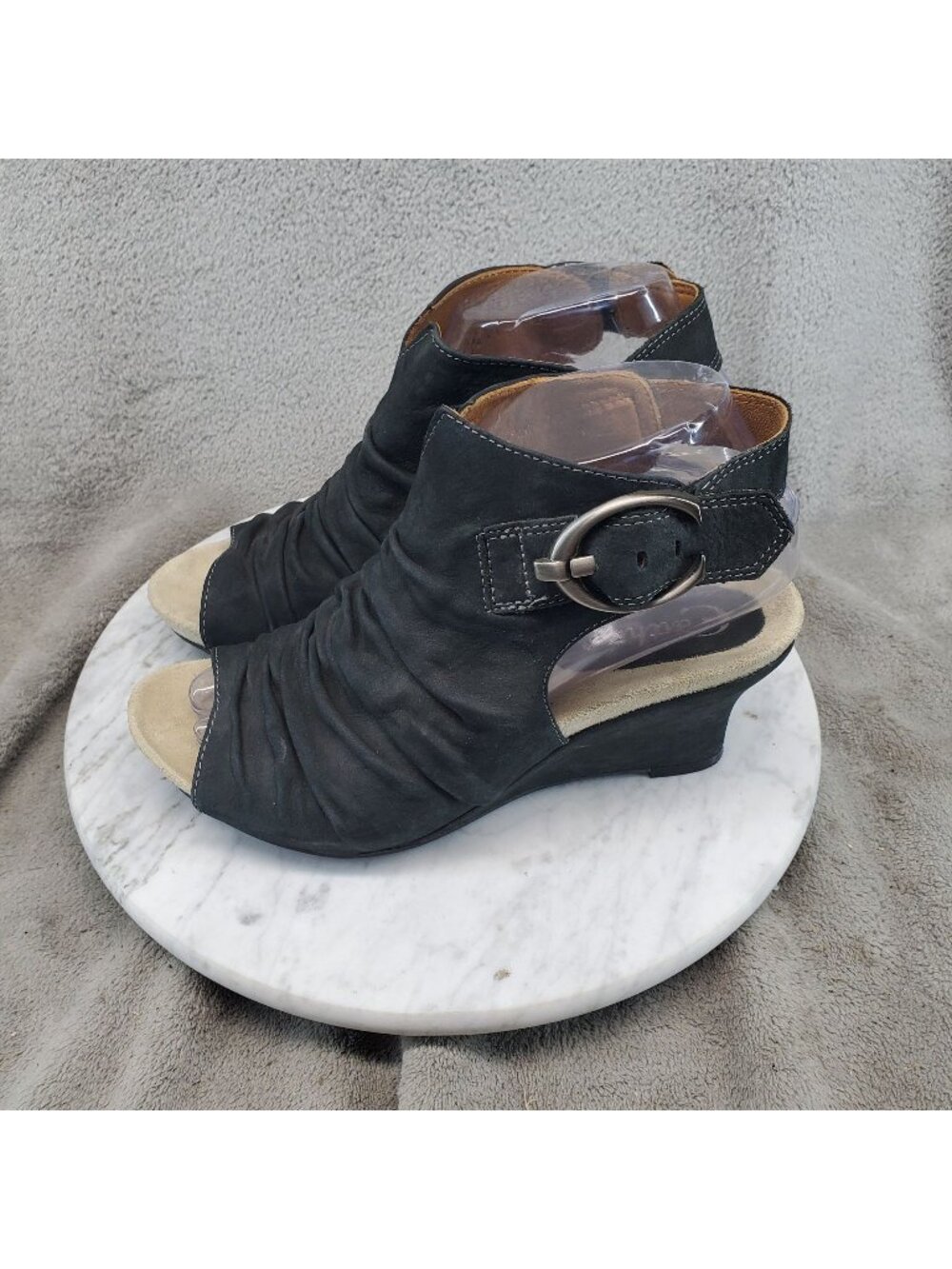 Earthies Shoes Womens Size 7.5 Black Leather Bonaire Too Booties *Read*